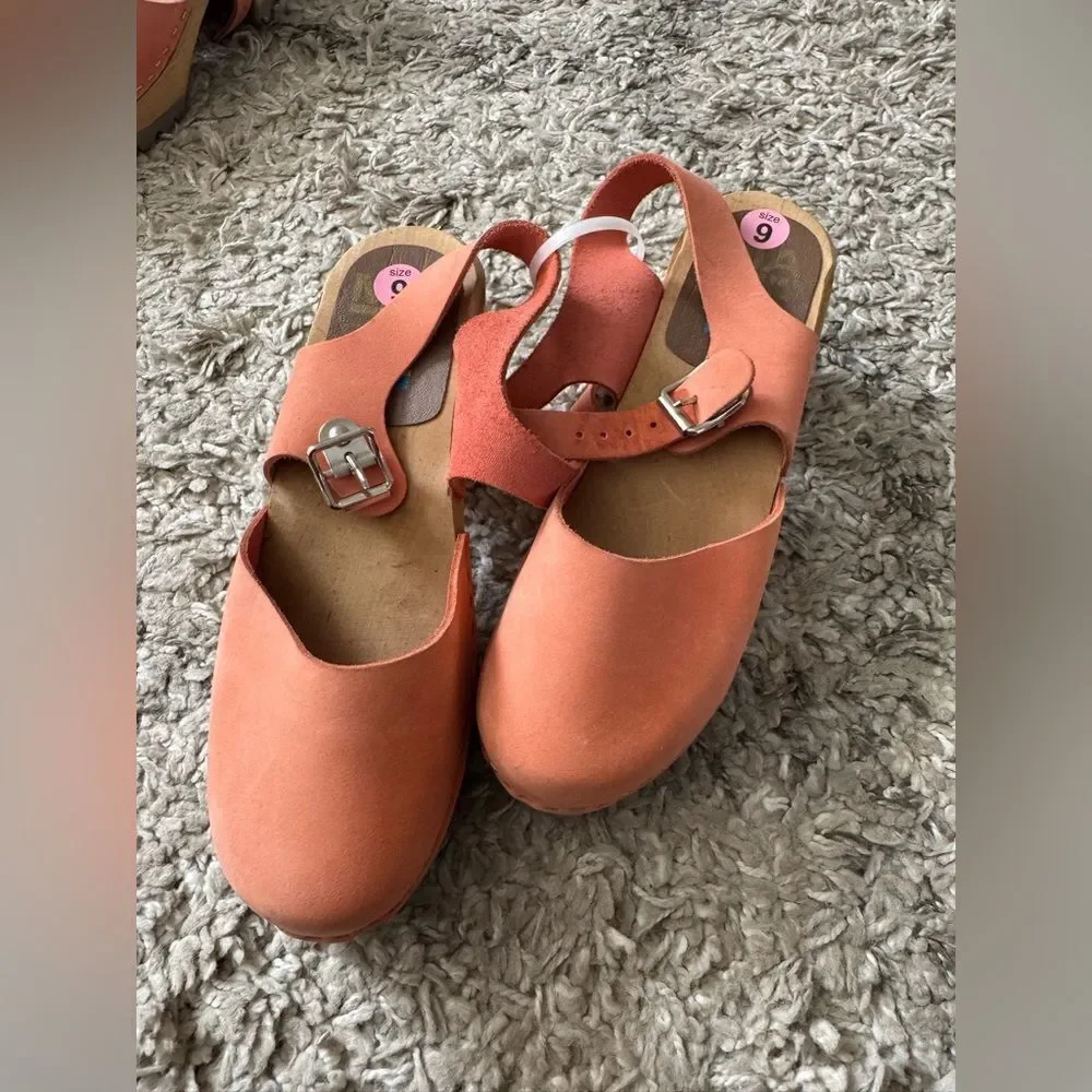 Mia Abba Swedish 70's style wooden clog heels - Picture 5 of 9